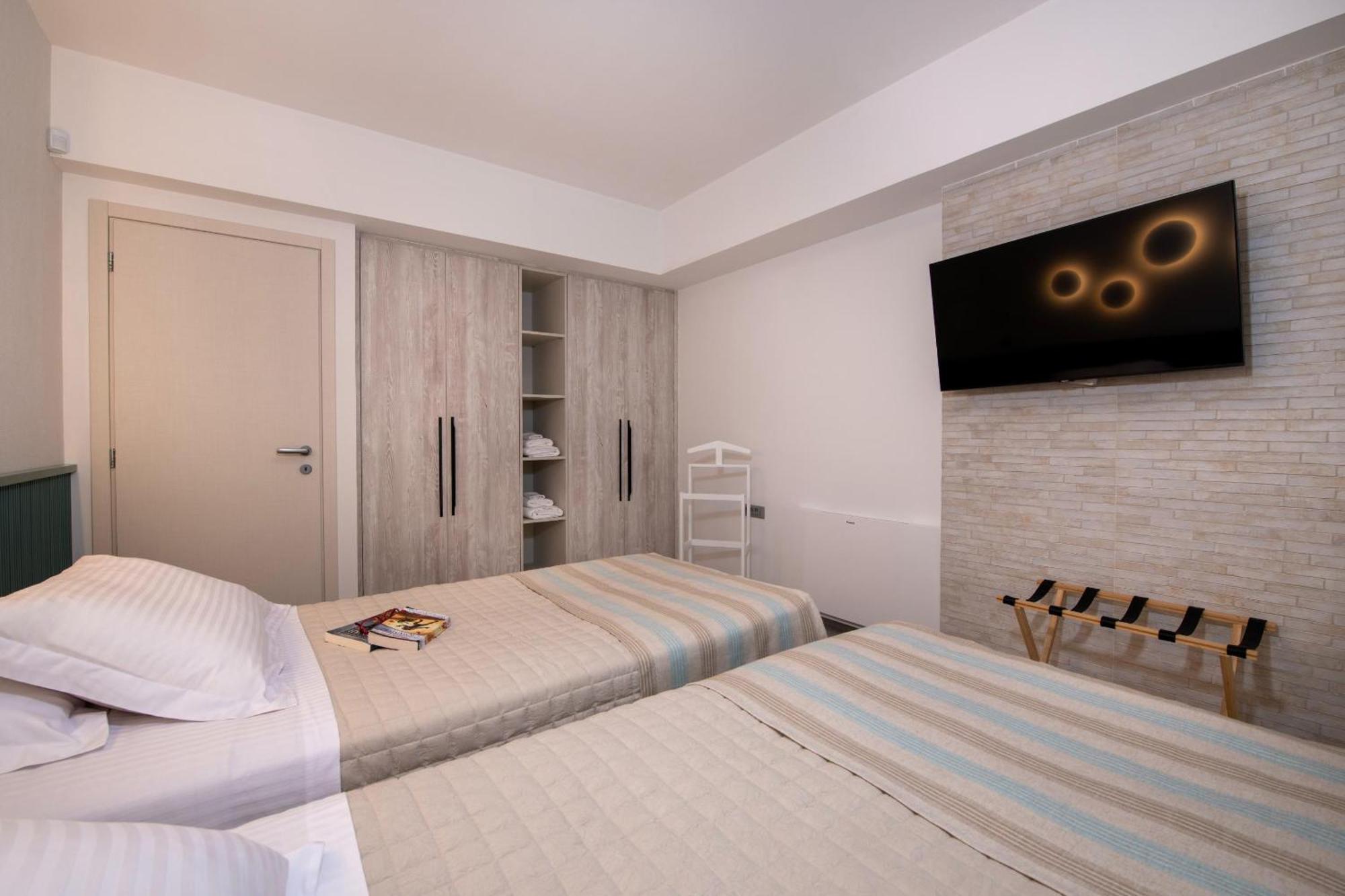 Flos Apartments Korakiai Ngoại thất bức ảnh
